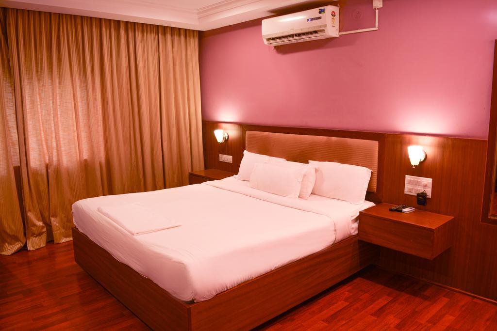 Serene Boutique Hotel Bengaluru Zewnętrze zdjęcie