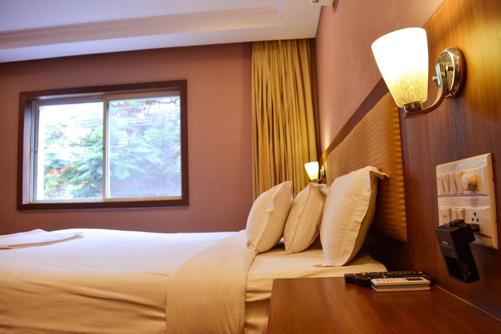 Serene Boutique Hotel Bengaluru Zewnętrze zdjęcie