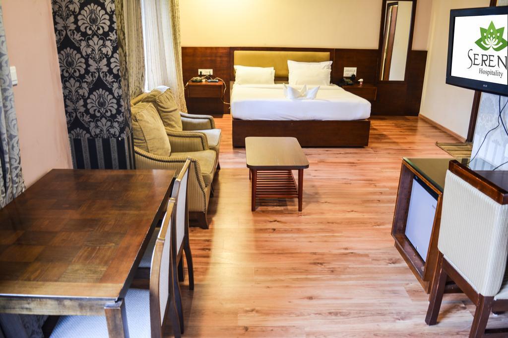 Serene Boutique Hotel Bengaluru Zewnętrze zdjęcie